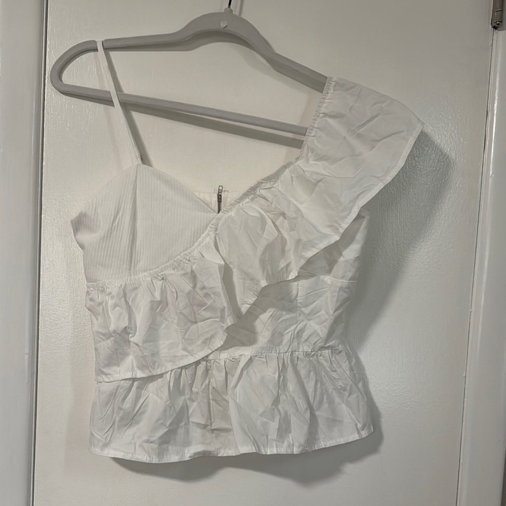 ROMWE White Sleeveless Asymmetrical Peplum Top